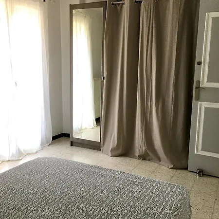 A 15mn Des Plages, Beau Duplex A Perpignan