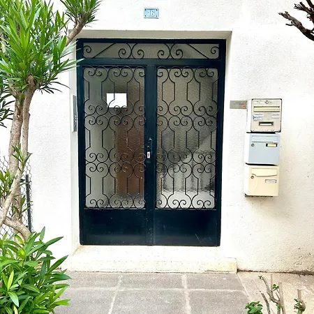 Apartment A 15mn Des Plages, Beau Duplex A